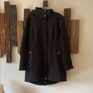 Black Hooded Soft Shell Ski Jacket